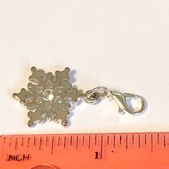 Snowflake Charm for Bracelet Zipper Pull Backpack Purse Charm Silver Tone - Picture 7 of 7
